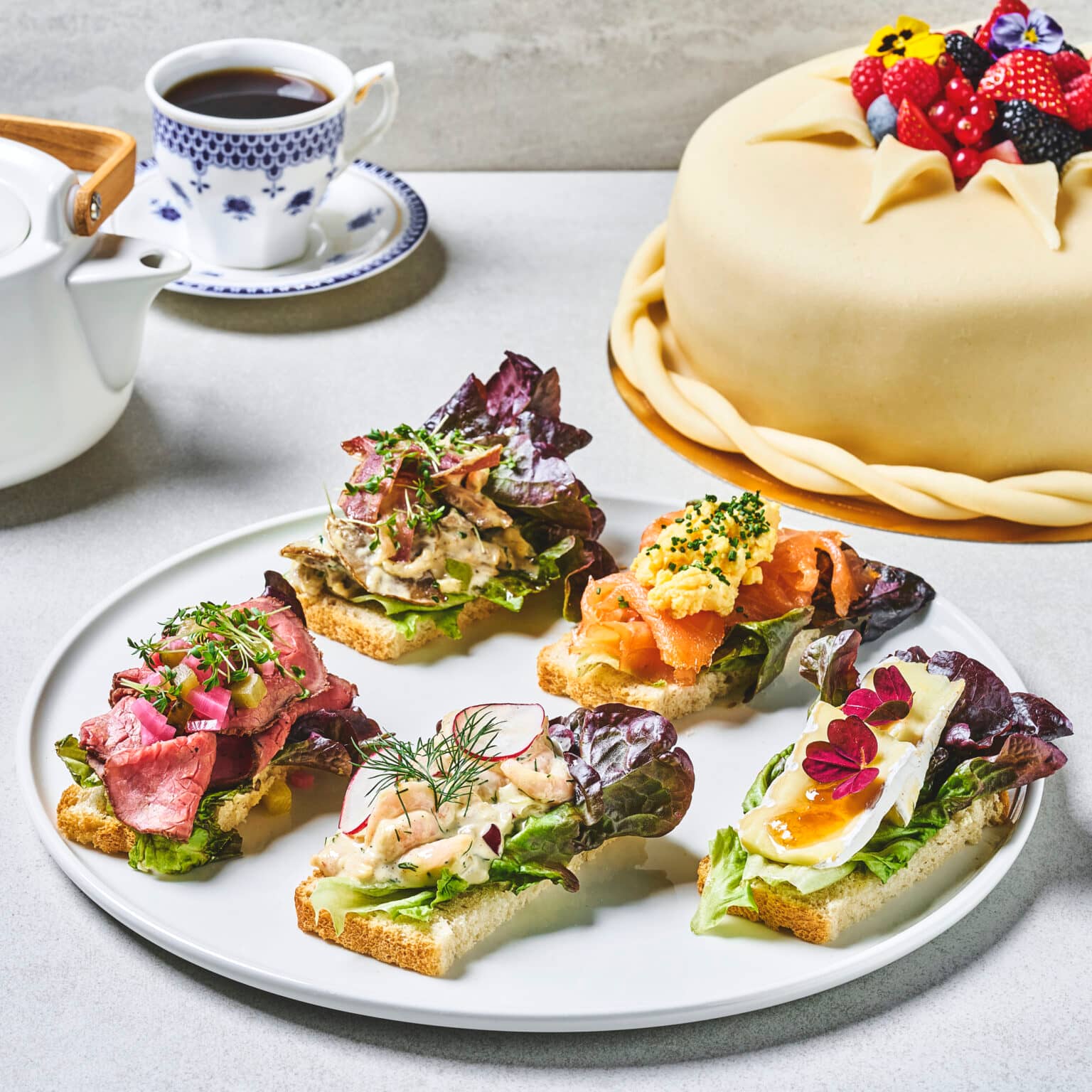 5 Snitter + Marsipankake